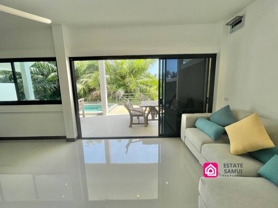 2 beds 2 baths House