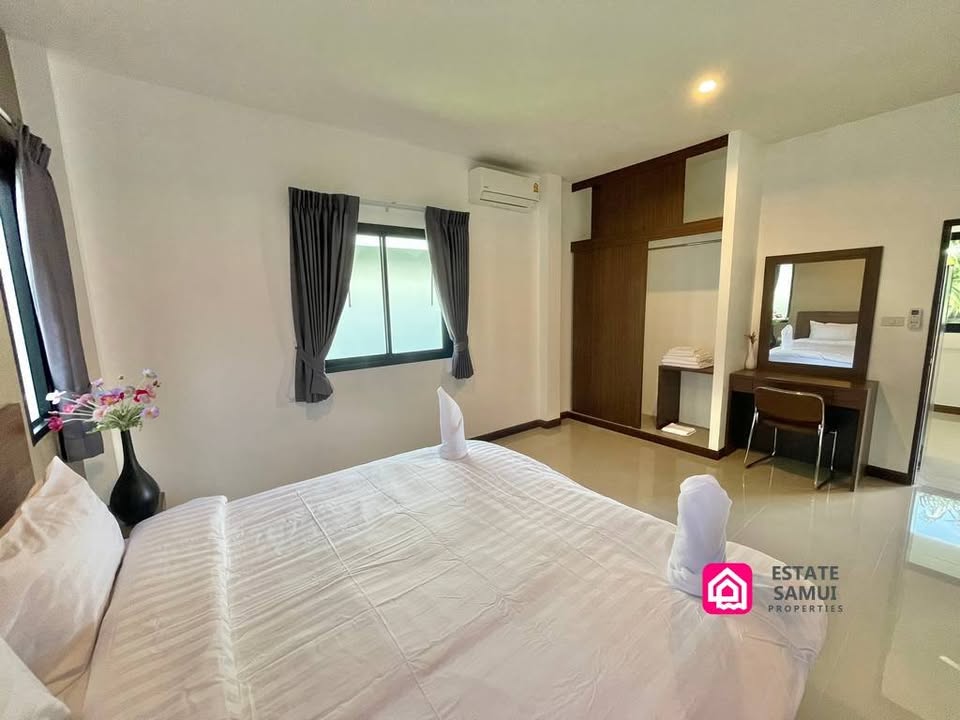 2 beds 2 baths House