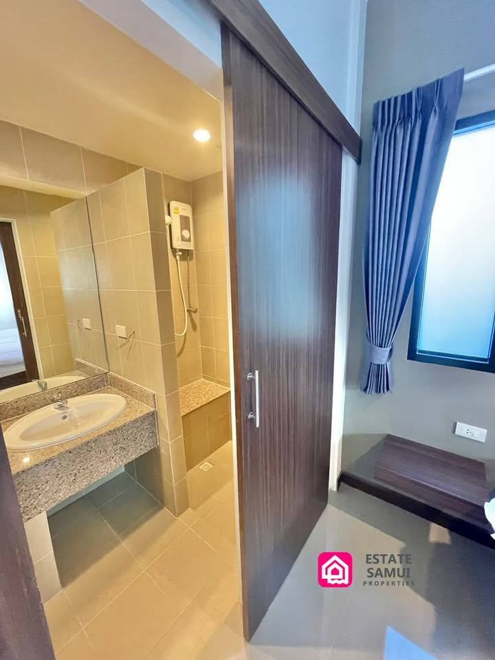 2 beds 2 baths House