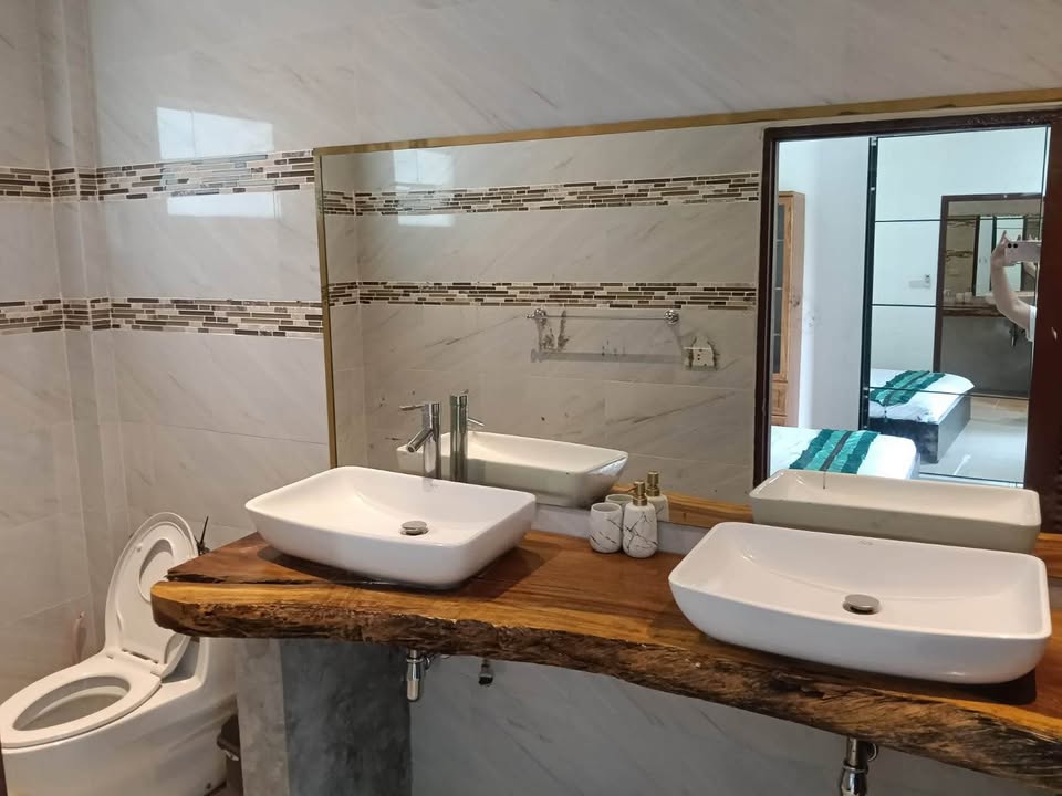 3-BEDROOM VILLA — LARGE GARDEN & POOL | Na Mueang