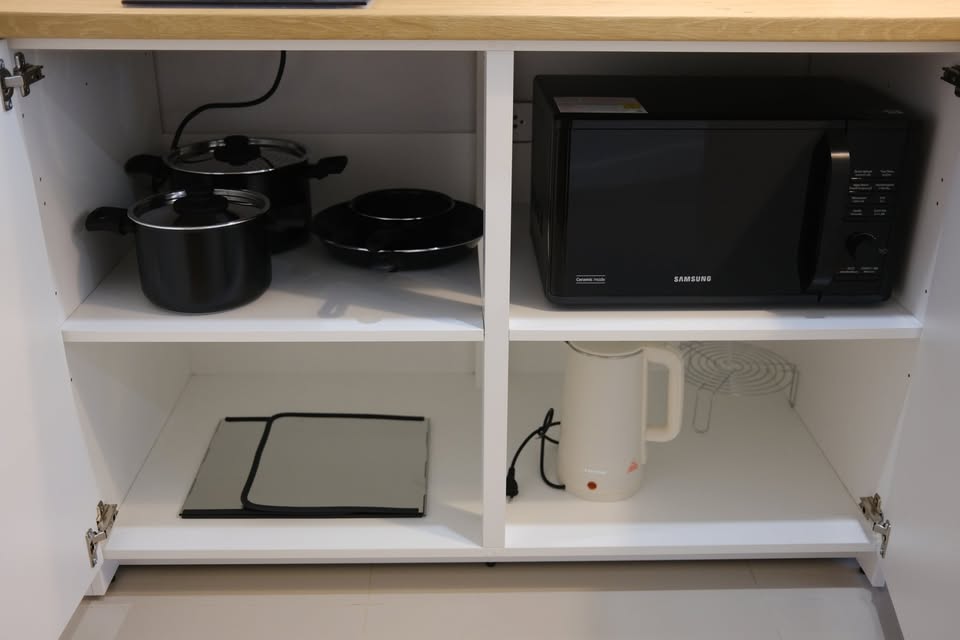 Modern 2-Story Townhouse for Rent