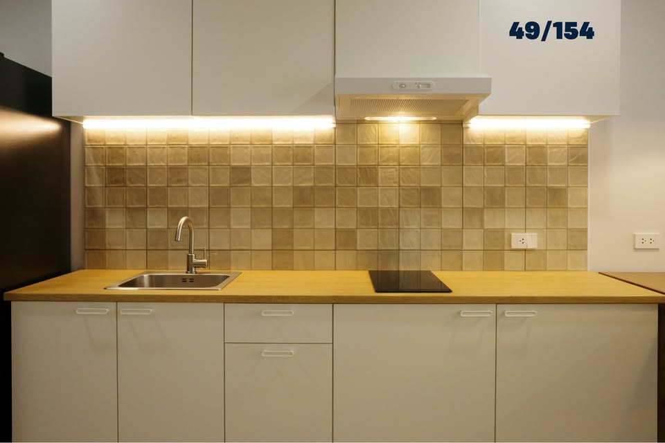 Modern 2-Story Townhouse for Rent