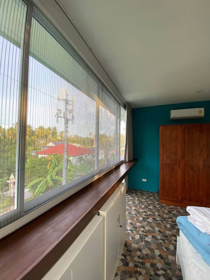 House with 2 bedrooms and 1 bathroom