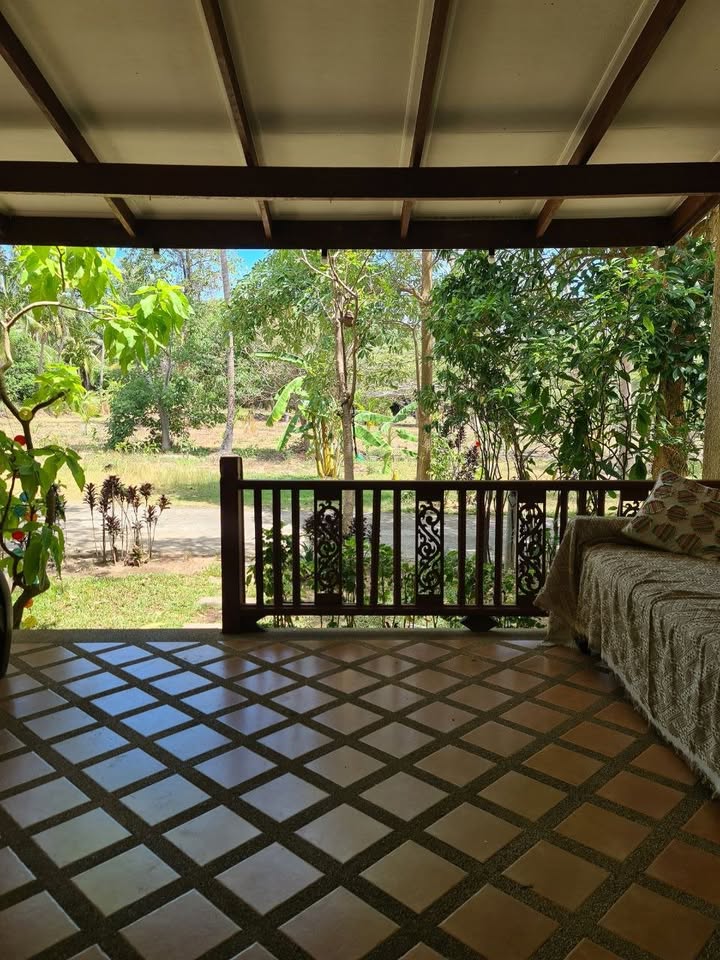 House with 1 Bedroom and 2 Bathrooms