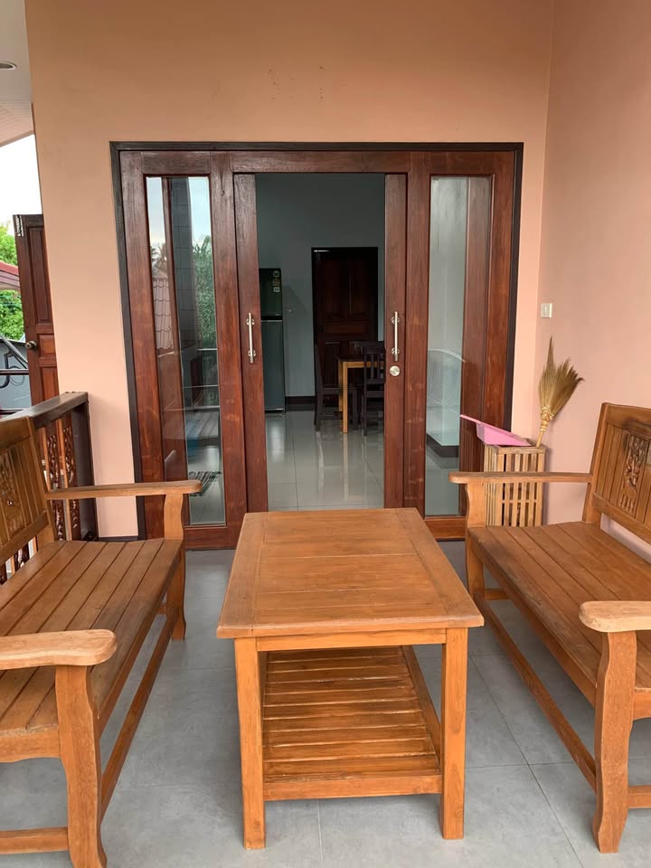 House with 2 Bedrooms and 1 Bathroom