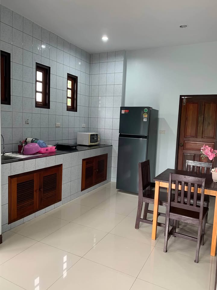 House with 2 Bedrooms and 1 Bathroom