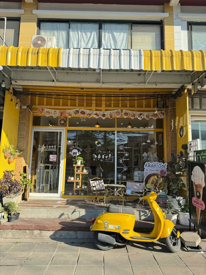 Urgent Shophouse for Lease Takeover (3 Floors) – Ready to Start Business - Commercial for Sale in Bophut, Ko Samui, Surat Thani, Thailand 84320, Koh Samui