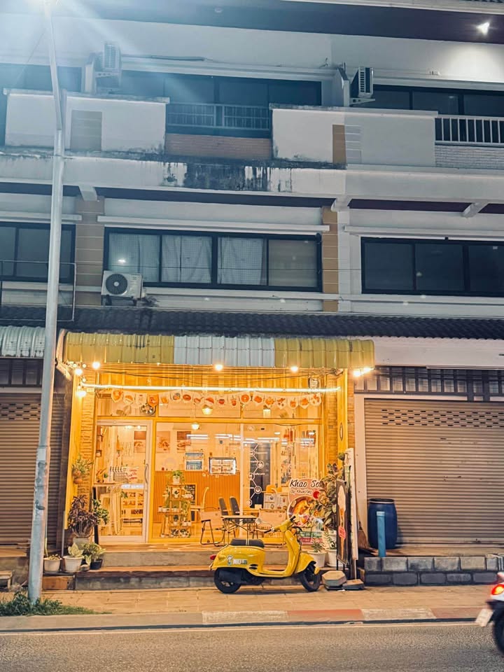 Urgent Shophouse for Lease Takeover (3 Floors) – Ready to Start Business - Commercial for Sale in Bophut, Ko Samui, Surat Thani, Thailand 84320, Koh Samui