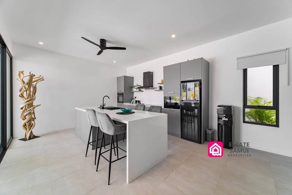 3 beds 3 baths House - Villa for Sale in Bangrak, Koh Samui, Koh Samui