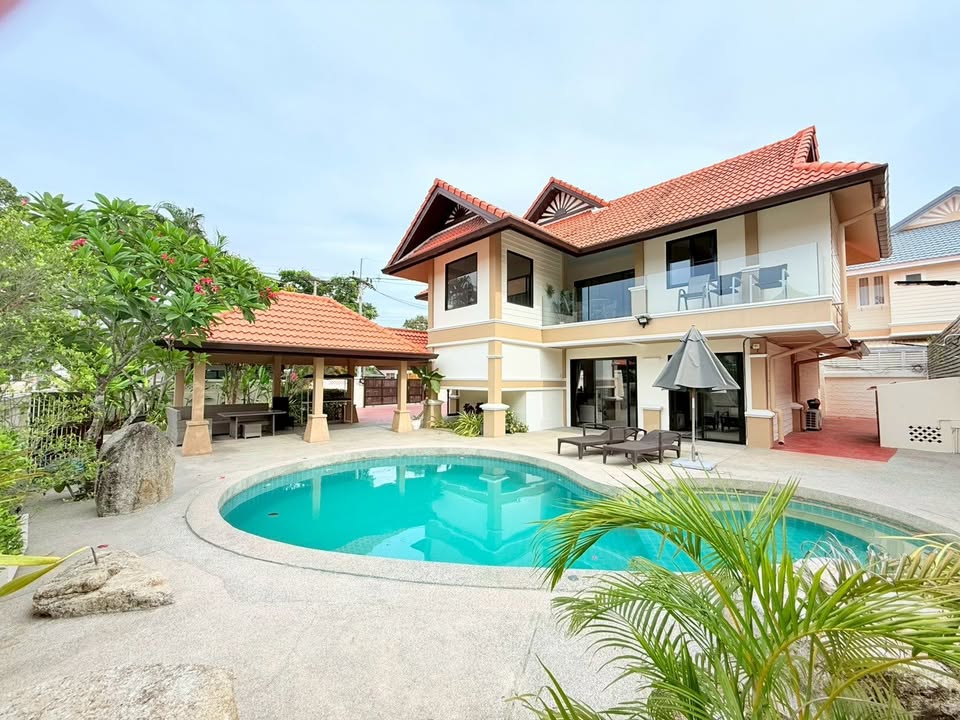 Spacious 2-Storey Private Pool Villa with 3 Bedrooms | Bophut, Koh Samui - Villa for Rent in Bophut, Koh Samui, Koh Samui