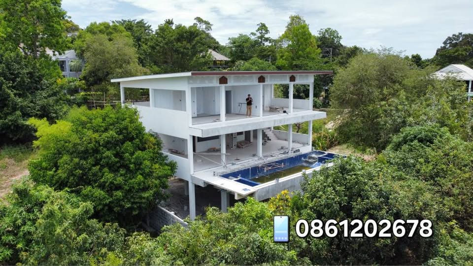 Land for sale with 2 houses on Koh Samui