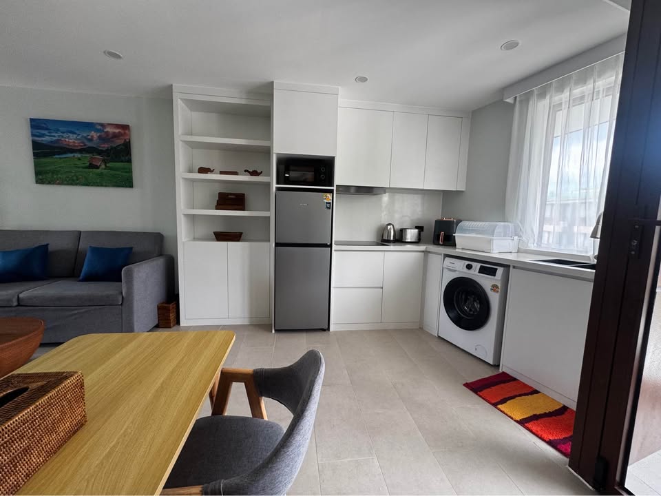 2 Beds 2 Baths - Apartment
